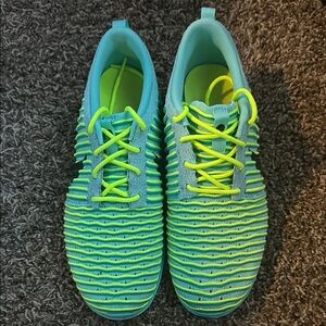 Nike Neon Green and Aqua Sneakers